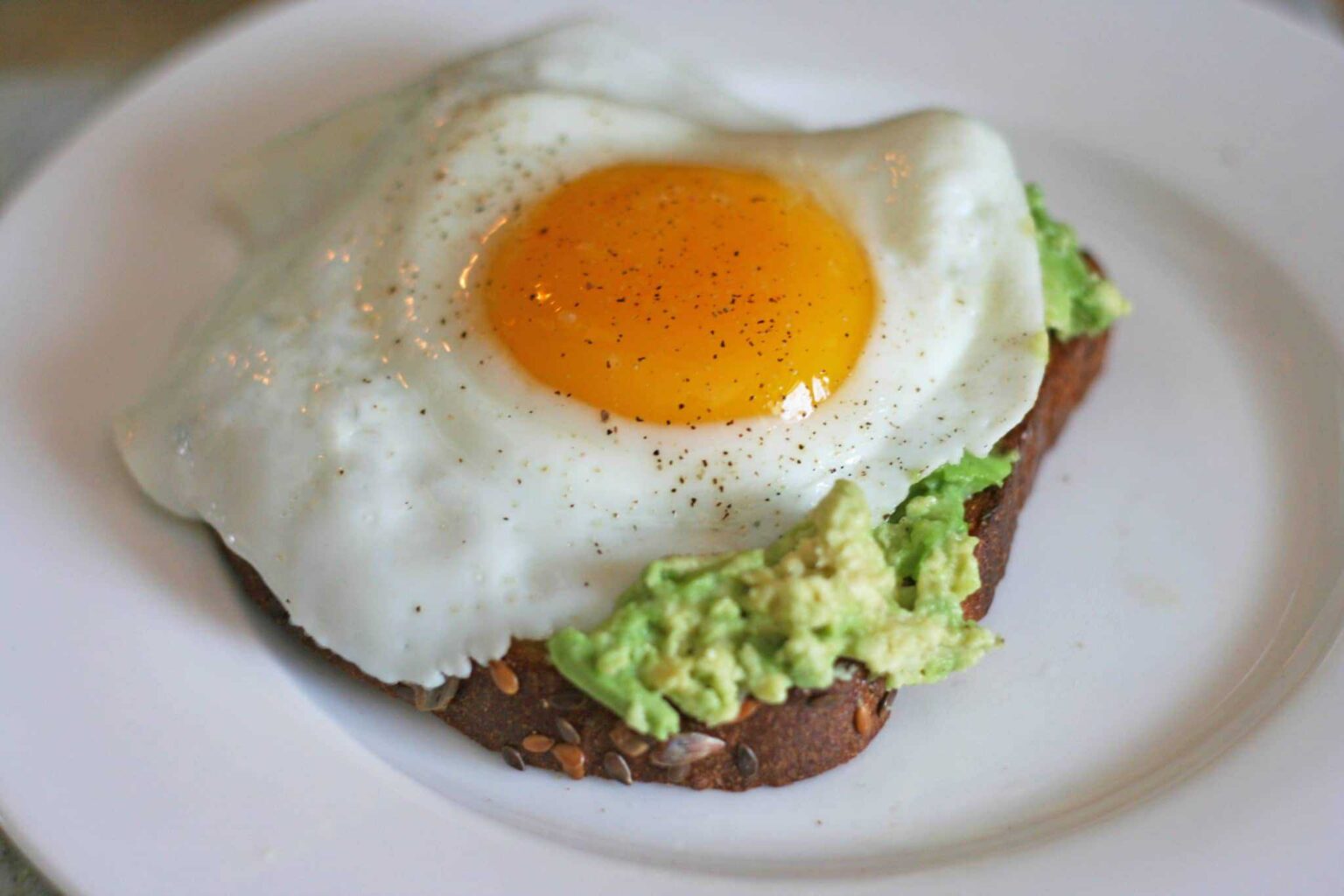 avocado-toast-egg